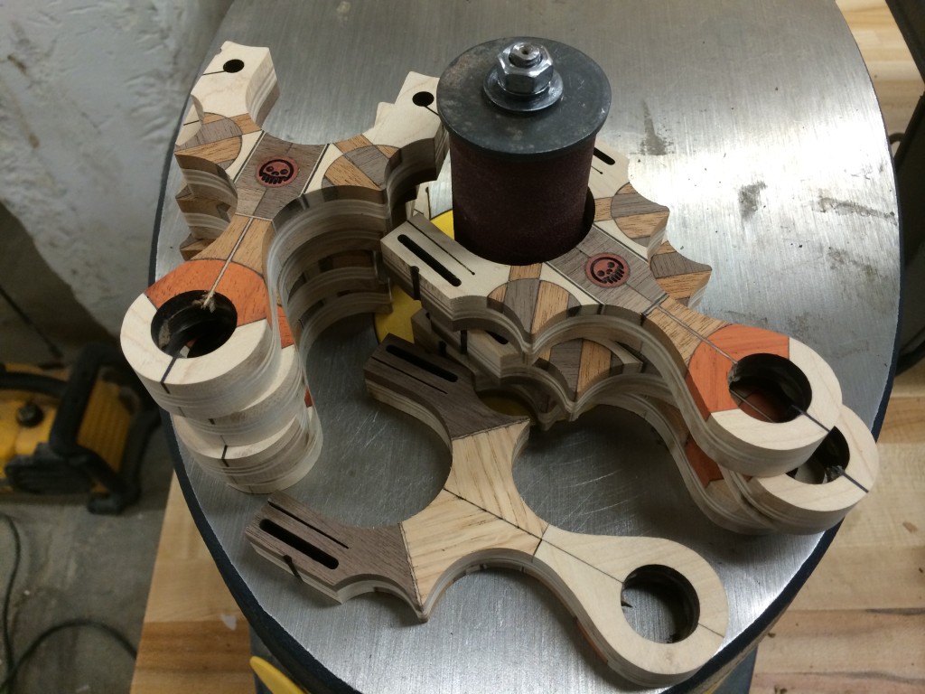 MetroMade HarleCap spindle sand