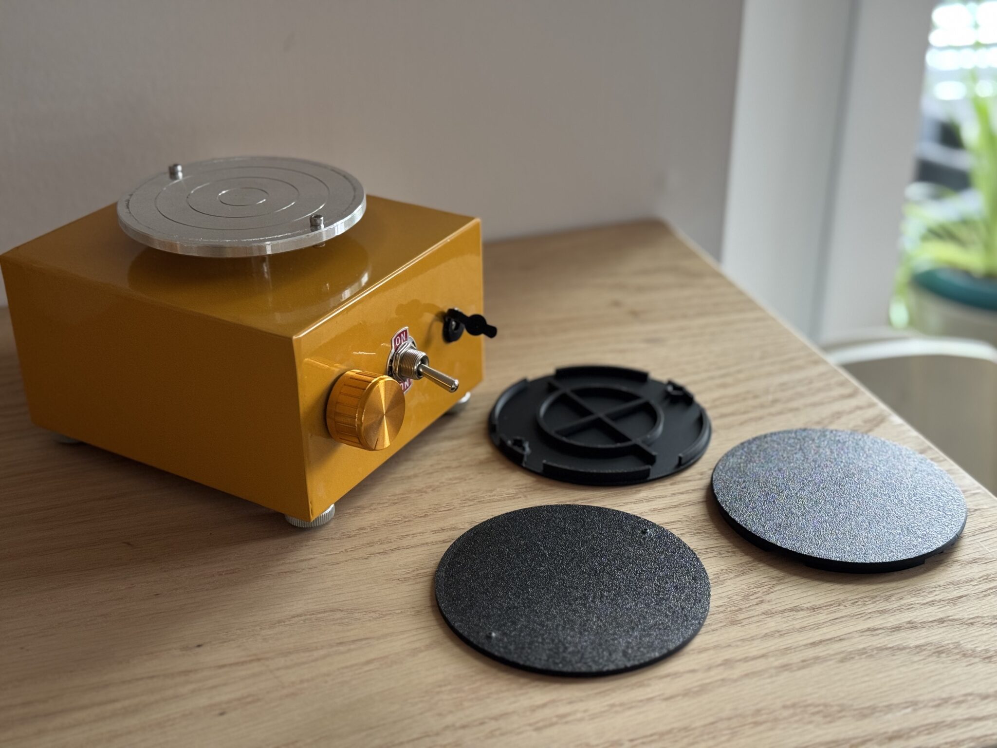 Mini Pottery Wheel Bat System 3d print files - Metro Grade Goods